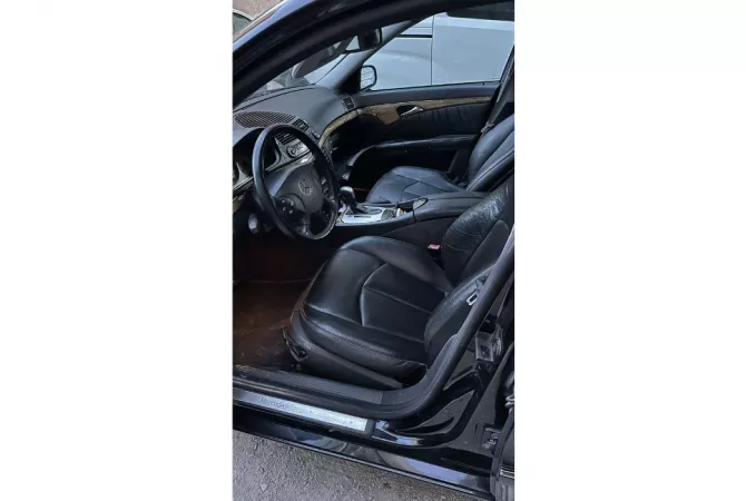Makina ne shitje  ne Fier - 3,000 Euro