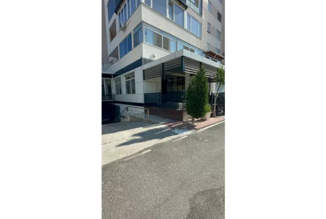 Business Property in Sale 2+1 in Durres - 400,000 Euro