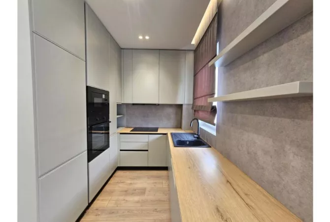 Casa in affitto 3+1 a Tirana - 1,500 Euro