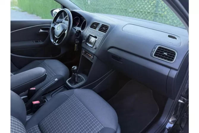Makina ne shitje  ne Tirane - 8,500 Euro