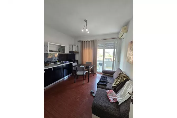 Shtepi me qera 1+1 ne Shkoder - 35,000 Leke