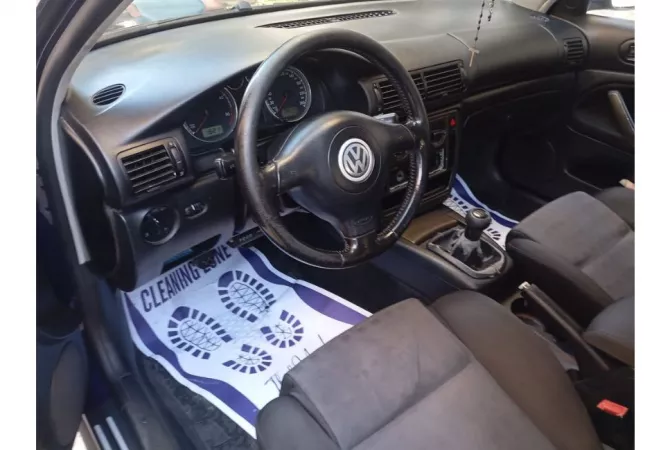 Makina ne shitje  ne Tirane - 2,500 Euro