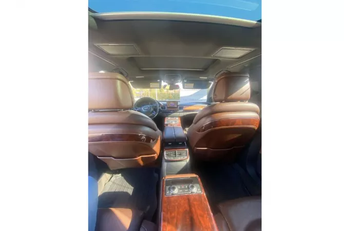 Makina ne shitje  ne Tirane - 10,000 Euro
