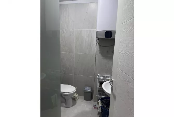 Shtepi me qera Apartament ne Tirane, 2+1, Mobilimi E mobiluar, Pagesa 600  Euro.