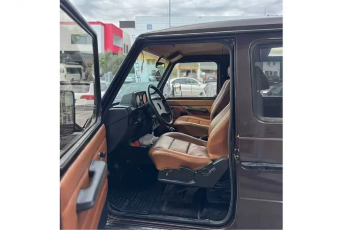 Makina ne shitje  ne Tirane - 11,000 Euro