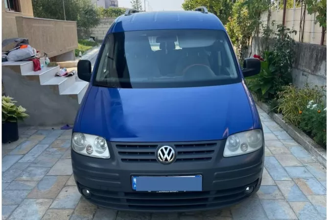 Cars for sale in Tirana - 4,500 Euro