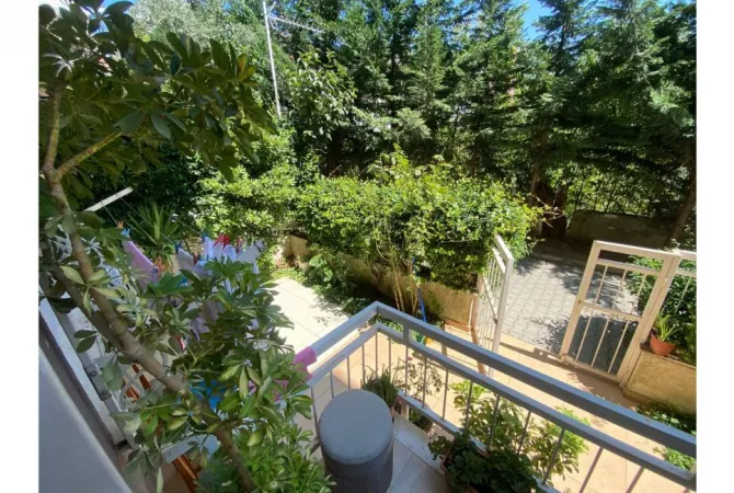 Shtepi ne shitje Apartament ne Tirane, 2+1, Mobilimi E mobiluar, Pagesa 145,000  Euro.