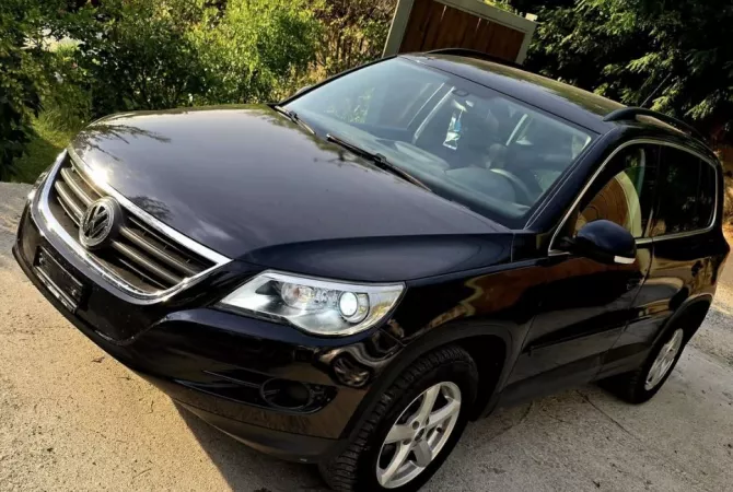 Cars for sale in Tirana - 6,900 Euro