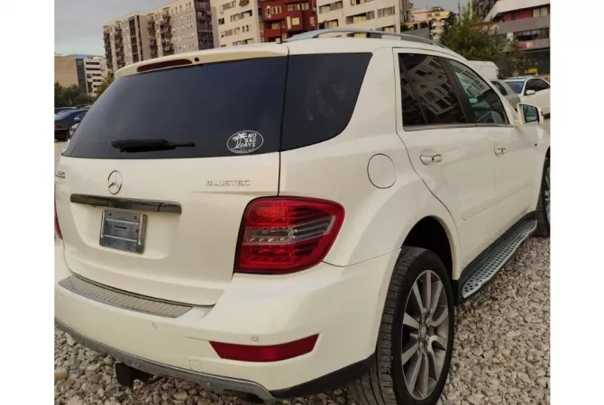 Auto in Vendita  a Tirana - 6,600 Euro
