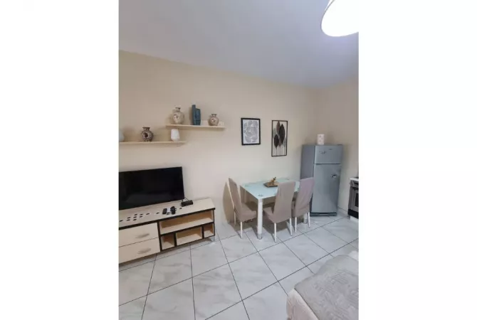 Shtepi me qera 2+1 ne Shkoder - 40,000 Leke