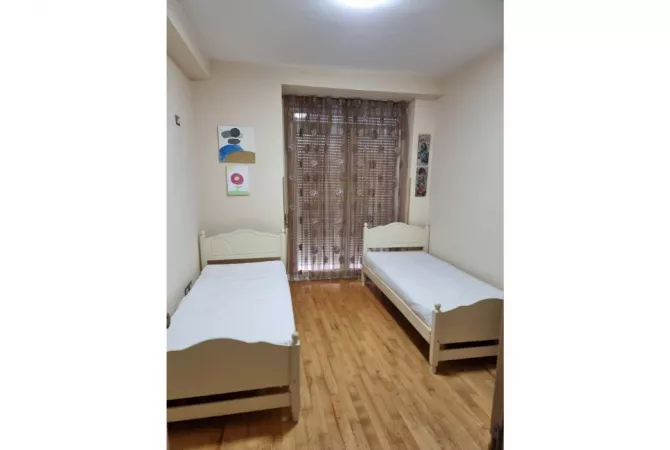 Shtepi me qera Apartament ne Shkoder, 2+1, Mobilimi E mobiluar, Pagesa 40,000  Leke.