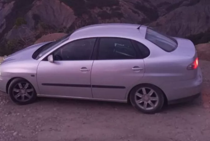 Cars for sale in Tirana - 2,300 Euro