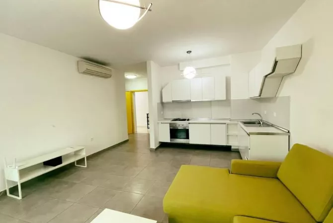 Shtepi ne shitje 1+1 ne Tirane - 130,000 Euro