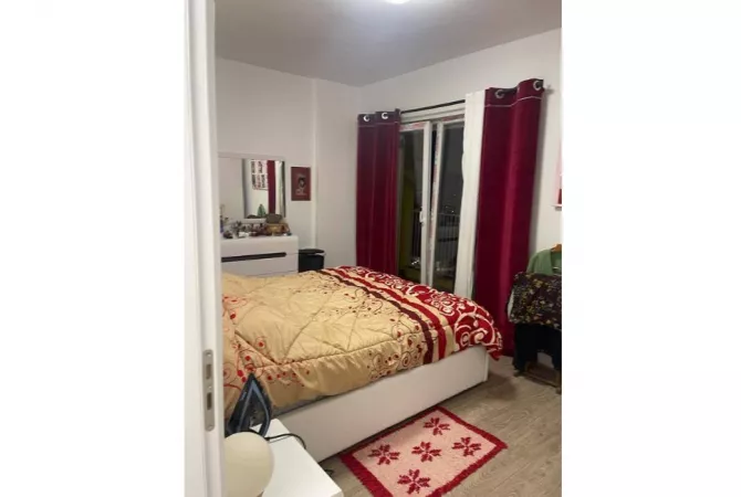 Shtepi me qera Apartament ne Tirane, 2+1, Mobilimi E mobiluar, Pagesa 450  Euro.