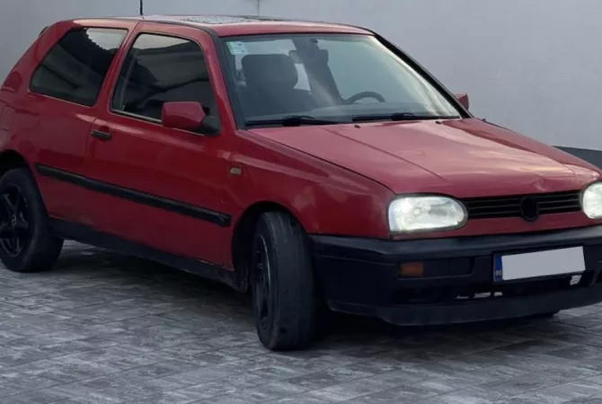 Cars for sale in Tirana - 1,600 Euro
