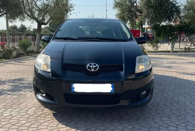 Cars for sale in Tirana - 5,000 Euro