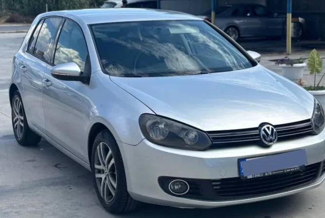 Cars for sale in Tirana - 5,700 Euro