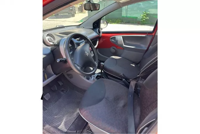 Makina ne shitje ne Tirane - 3,300 Euro