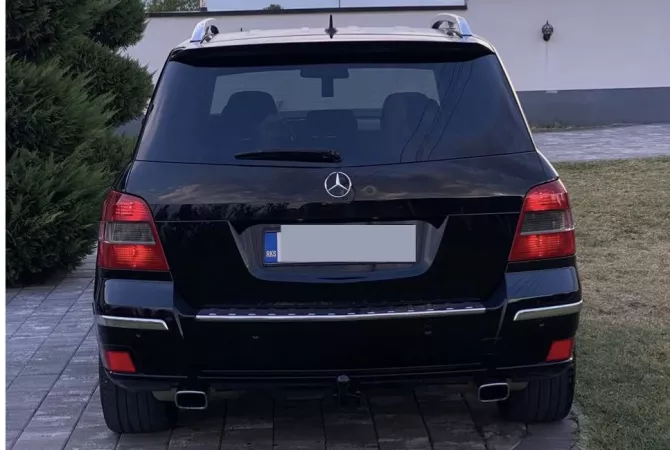 Makina ne shitje ne Tirane - 9,800 Euro