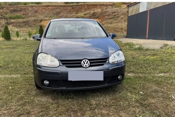 Cars for sale in Tirana - 2,400 Euro