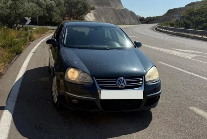 Cars for sale in Vlora - 3,800 Euro