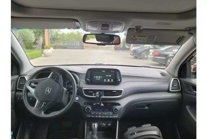 Makina ne shitje ne Tirane - 22,000 Euro