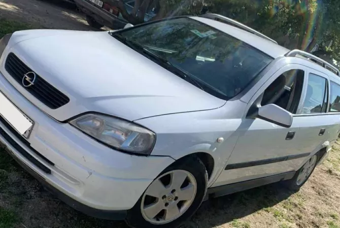 Cars for sale in Pristina - 2,350 Euro