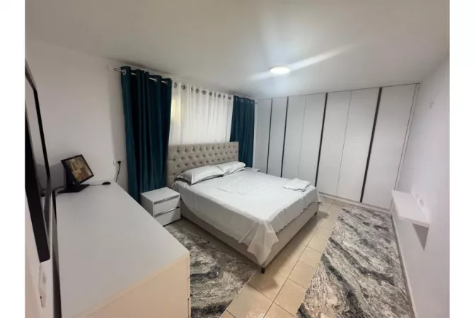 Shtepi me qera 1+1 ne Tirane - 650 Euro