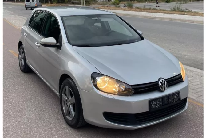 Cars for sale in Vlora - 4,900 Euro