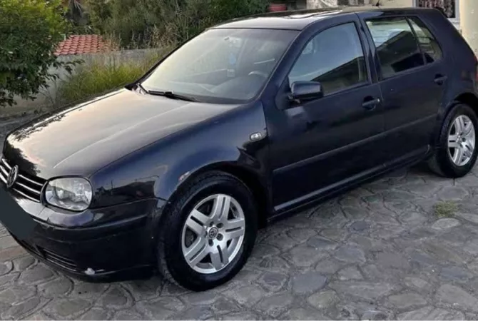Cars for sale in Tirana - 1,950 Euro