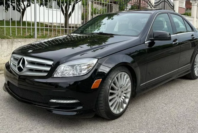 Cars for sale in Tirana - 6,500 Euro