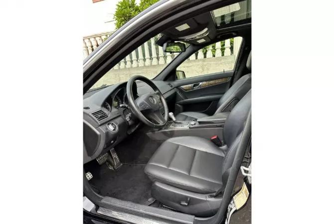 Makina ne shitje ne Tirane - 6,500 Euro