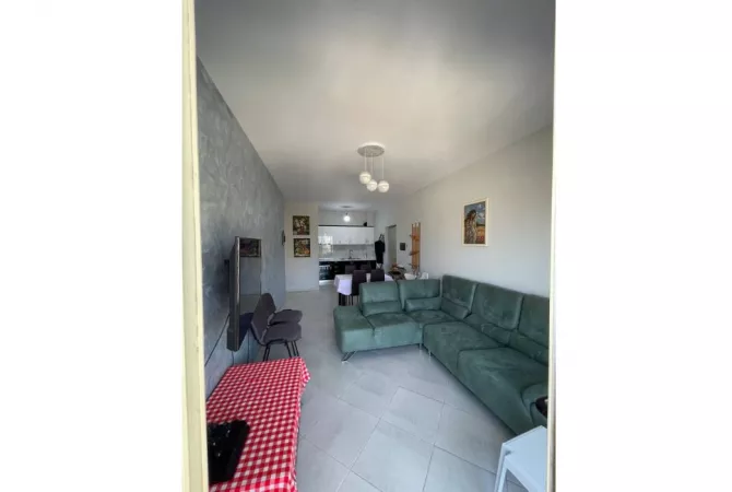 Shtepi ne shitje 1+1 ne Vlore - 85,000 Euro
