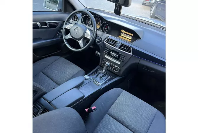 Cars for sale in Tirana - 7,800 Euro
