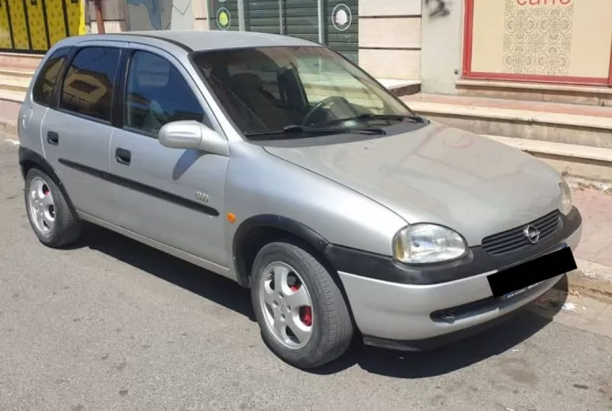 Cars for sale in Tirana - 1,800 Euro