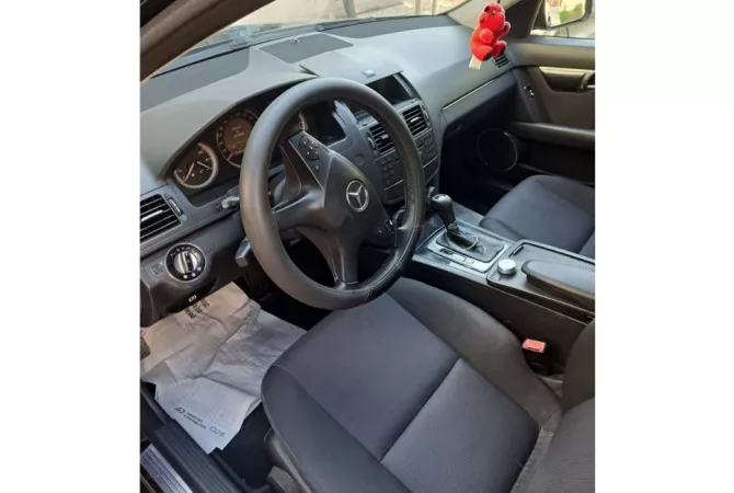 Cars for sale in Tirana - 5,500 Euro