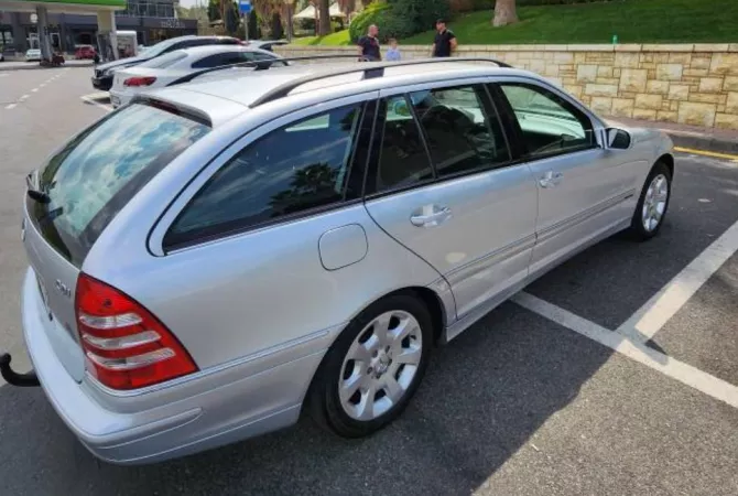 Cars for sale in Tirana - 4,200 Euro