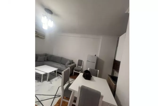 Shtepi me qera 2+1 ne Tirane - 550 Euro