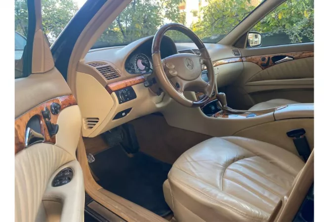 Makina ne shitje ne Tirane - 6,300 Euro