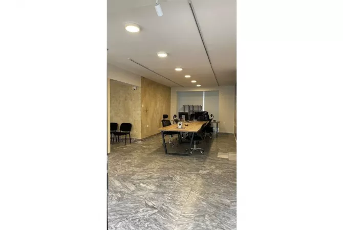 Business Property for Rent 3+1 in Pristina - 800 Euro