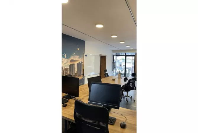 Ambient biznesi me qera 3+1 ne Prishtine - 800 Euro