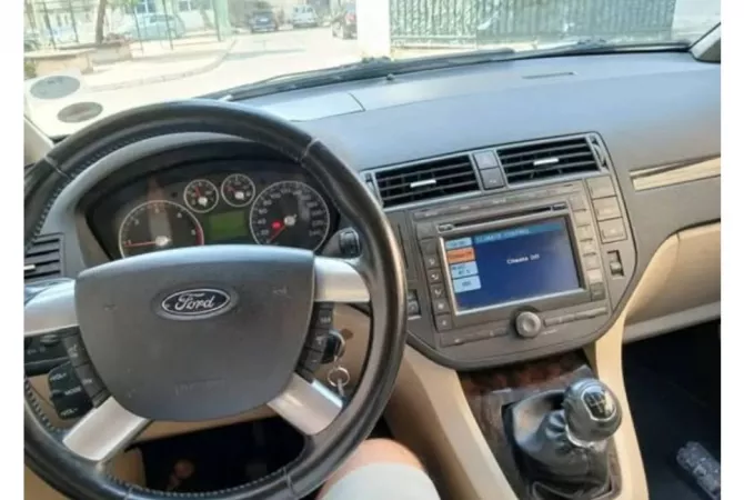 Cars for sale in Tirana - 2,650 Euro
