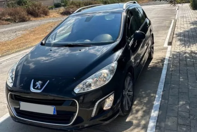 Cars for sale in Elbasan - 3,450 Euro