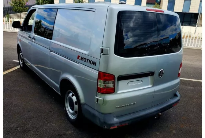 Makina ne shitje ne Tirane - 10,000 Euro