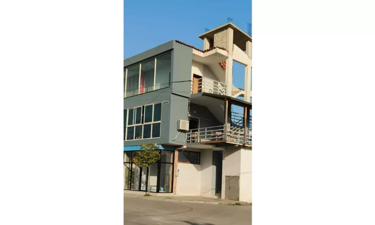 Foto 1