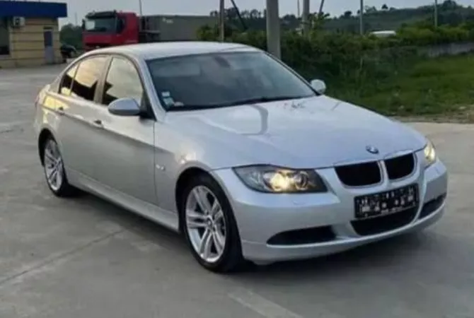 Cars for sale in Tirana - 4,500 Euro