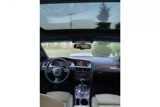 Makina ne shitje ne Tirane - 11,700 Euro