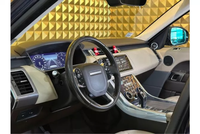 Makina ne shitje ne Tirane - 34,000 Euro