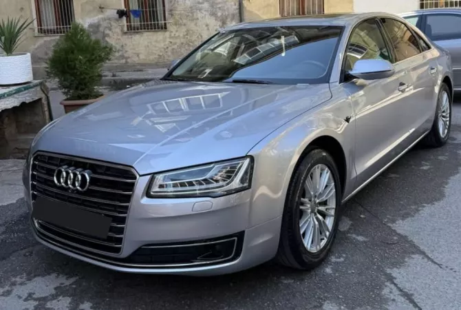 Makina ne shitje ne Tirane - 17,000 Euro