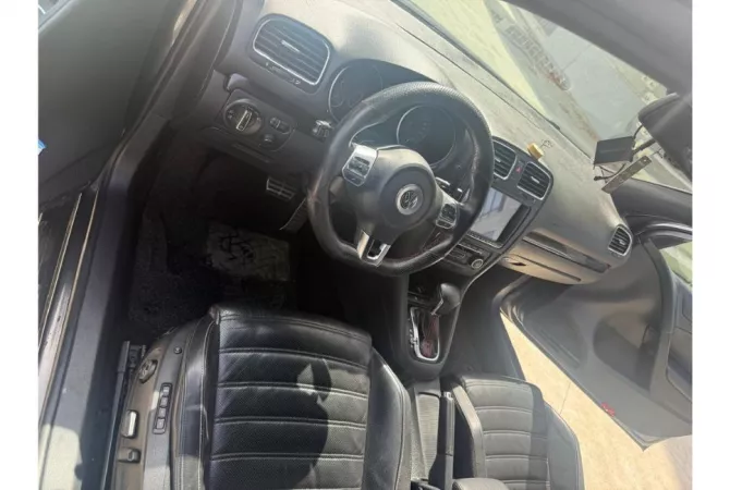Makina ne shitje ne Tirane - 7,700 Euro